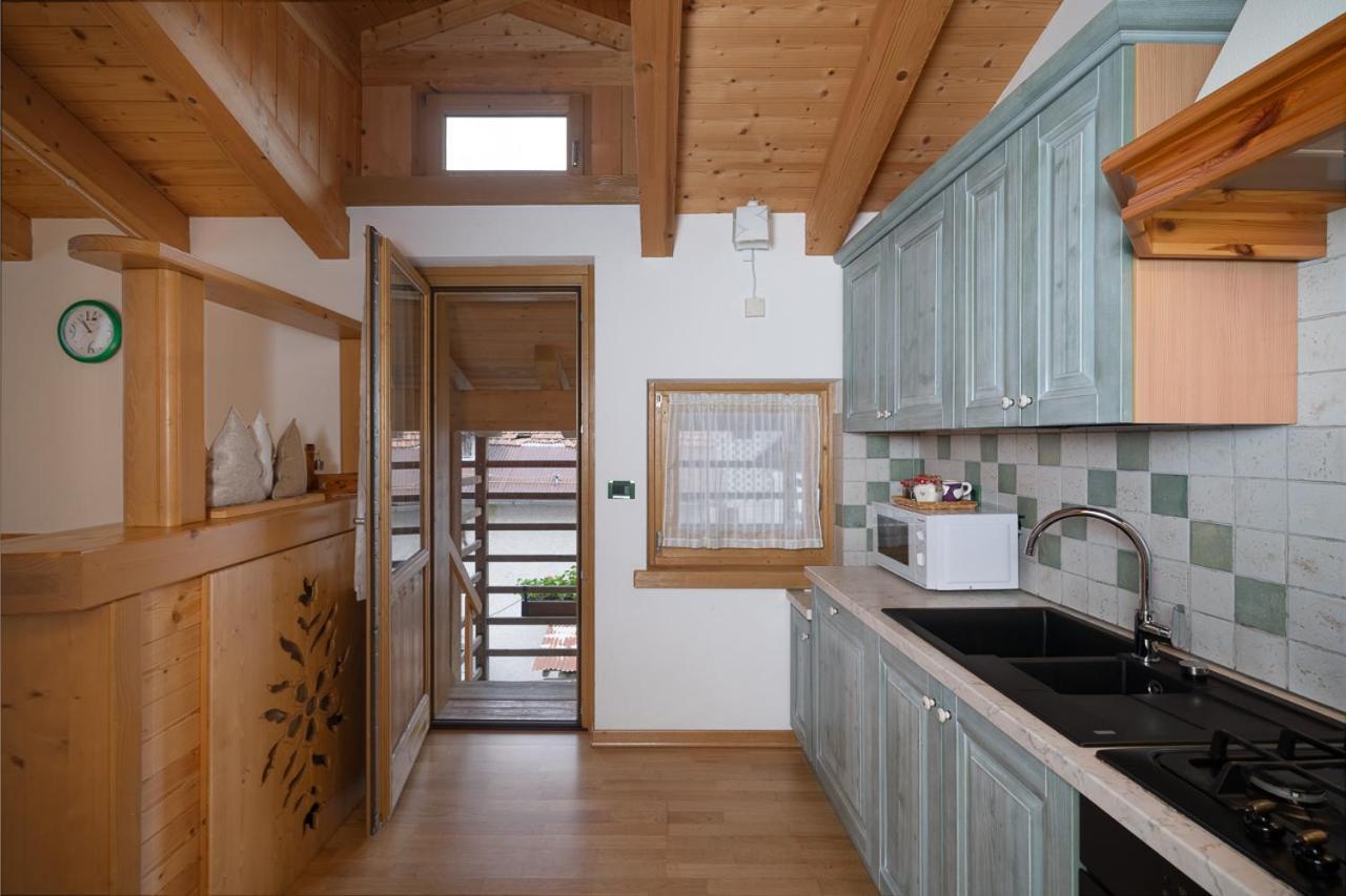 Albergo Diffuso Dolomiti Forni di Sotto Luaran gambar