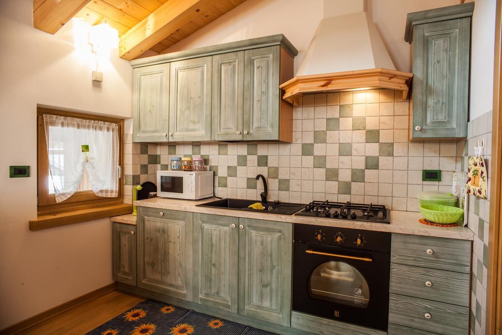 Albergo Diffuso Dolomiti Forni di Sotto Luaran gambar